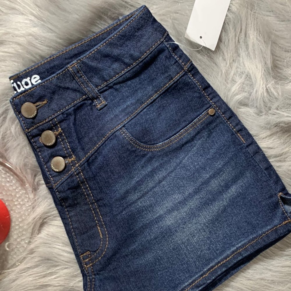 dark washed shorts